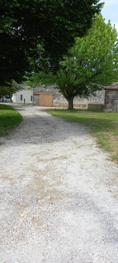 L'Atelier D'Andre Monbahus Exterior foto